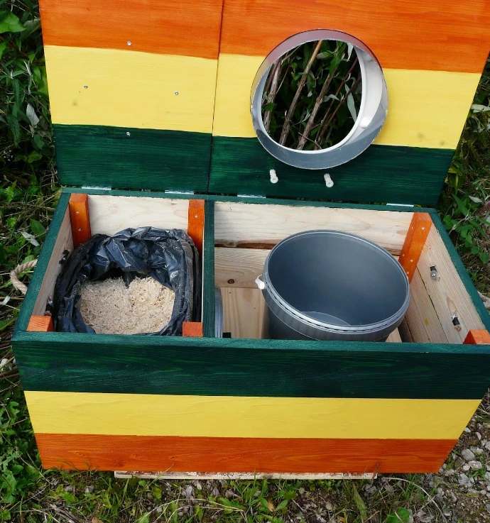 Toilettes sèches - Gr'in de vie